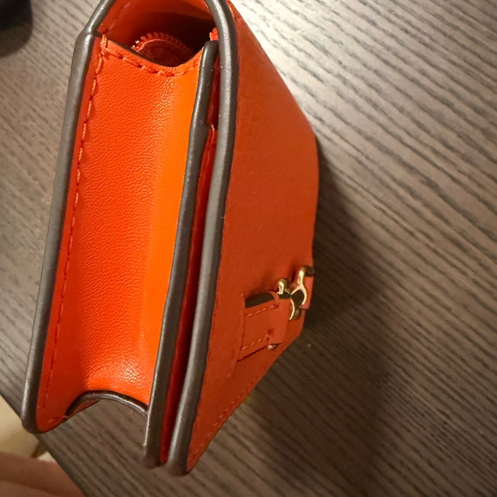Michael Kors Bright Orange Leather Card Holder - Picture 3 of 7